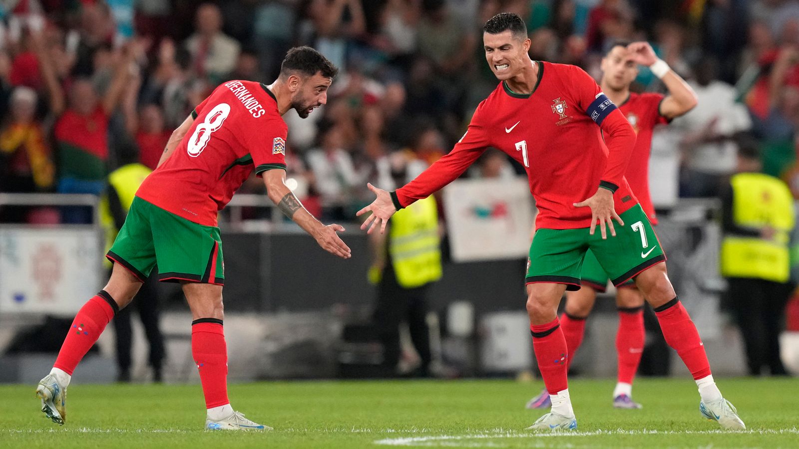 Ronaldo's late winner denies Scotland first Nations League point