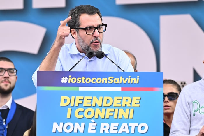 Budget: Salvini says let bankers pay, not workers