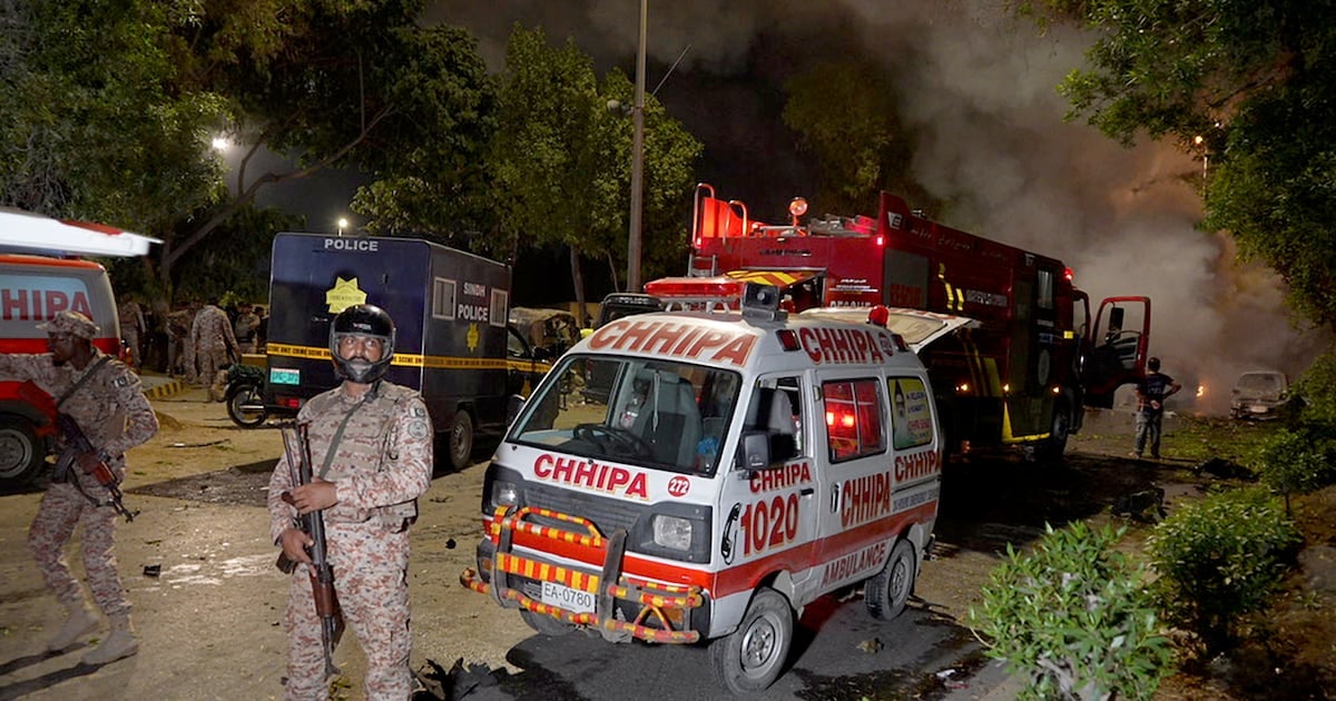 Pakistan: At least one killed, 10 injured in explosion near Karachi airport