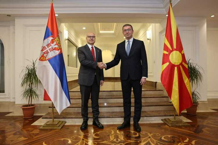 Prime Ministers of Serbia and North Macedonia Discuss Gas Interconnector, High-speed Railway Construction