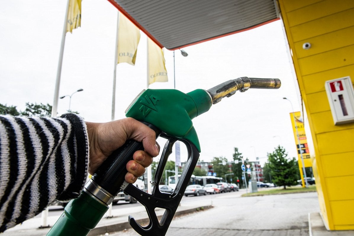 Latvian government approves higher excise tax on fuel and soft drinks