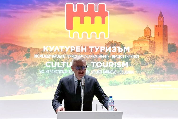 Caretaker Tourism Minister Evtim Miloshev Opens Cultural Tourism International Exhibition in Veliko Tarnovo