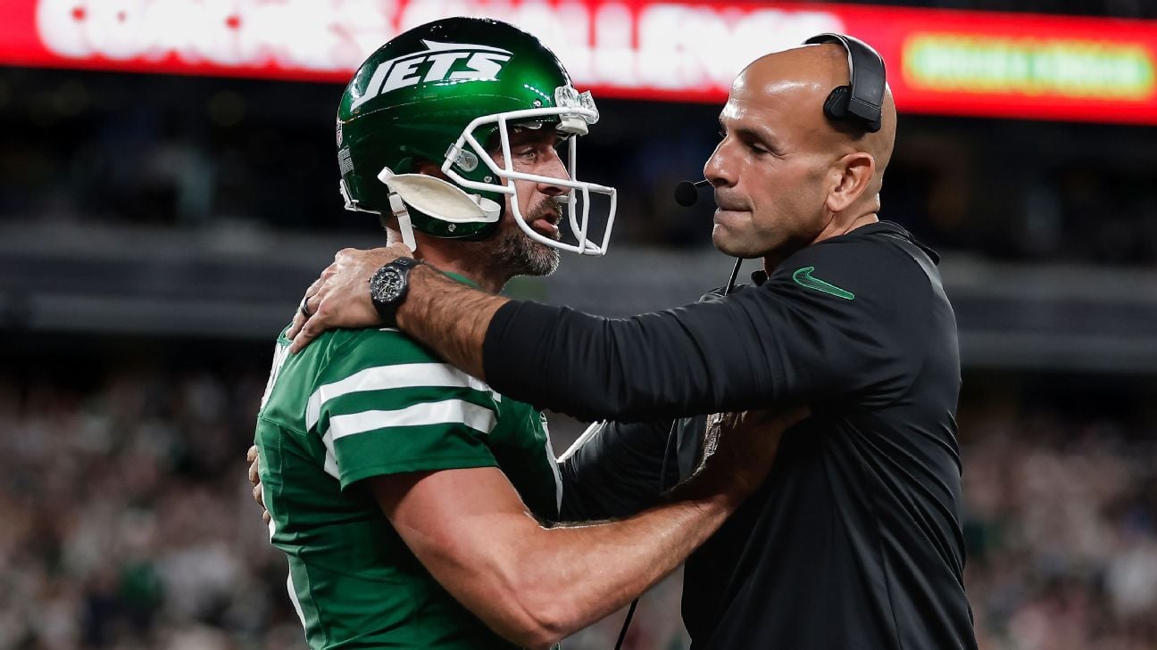 Will firing Robert Saleh solve the Jets' struggles?