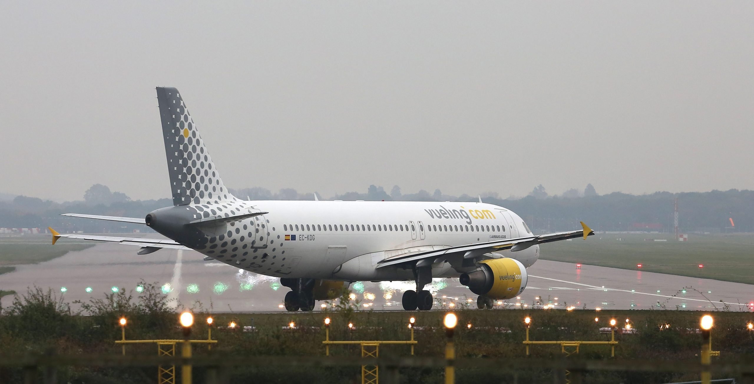 Storm Kirk sparks travel chaos in Spain: Flights are cancelled and forced to abort landings amid hurricane force winds of 164km/hr