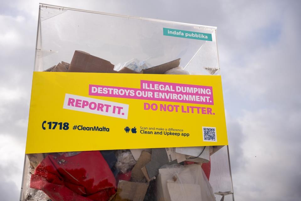 'Tower of Trash' urges passers-by in Valletta to stop littering