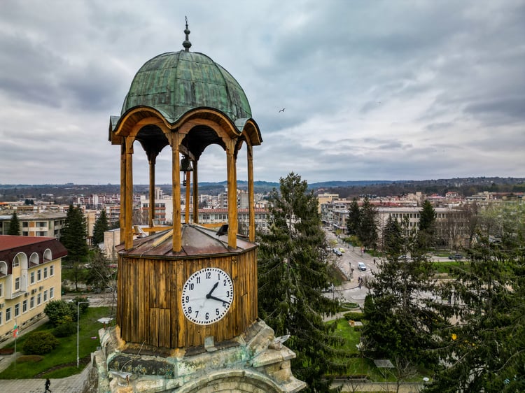 Bulgaria Switches Back to Standard Time on Oct. 27