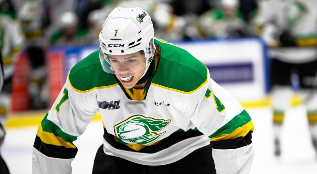 Easton Cowan picks up a goal in London Knights season debut