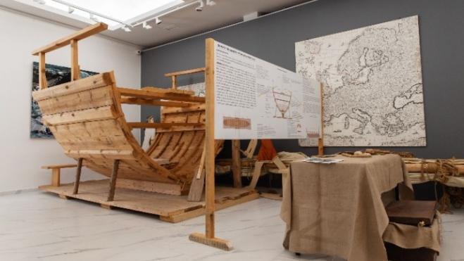 Replica of Mycenaean warship on show at the Hellenic Maritime Museum