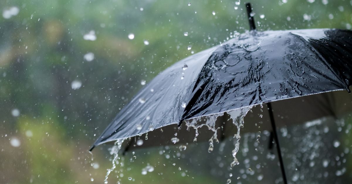 Weather warning issued for two counties ahead of torrential rain and spot flooding