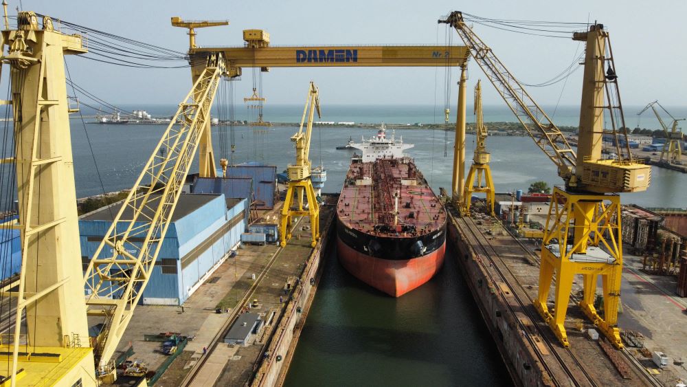 Damen Shipyards Mangalia Signs Ship Repair Deal, Delivers for Neptun Deep Project