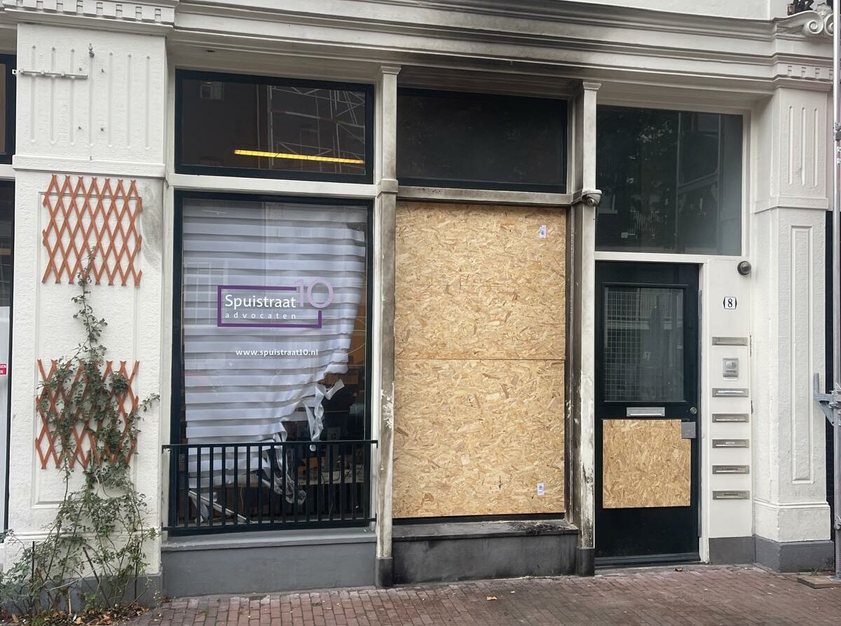 Amsterdam city centre law firm attacked with explosives