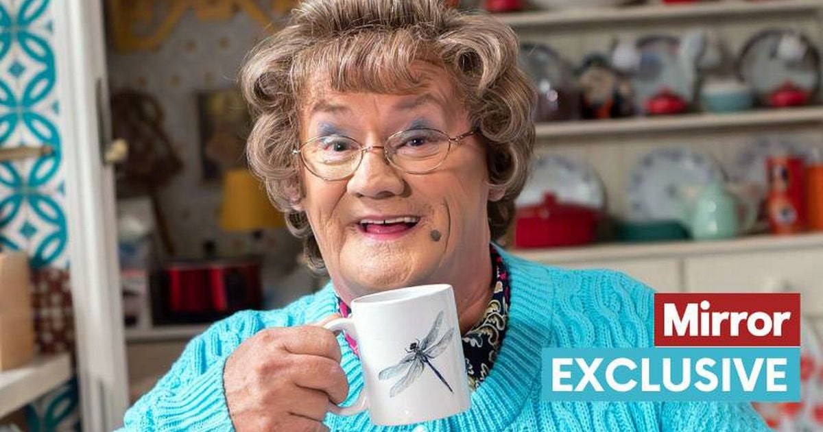 Mrs Brown's Boys halted after Brendan O'Carroll sparks racism row with cast and crew