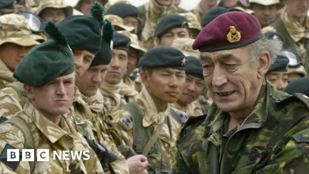 Former army head Gen Sir Mike Jackson dies at 80