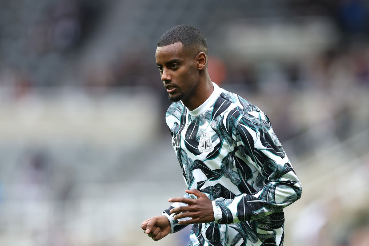 Alexander Isak injury: Eddie Howe provides update ahead of Newcastle's clash with Brighton