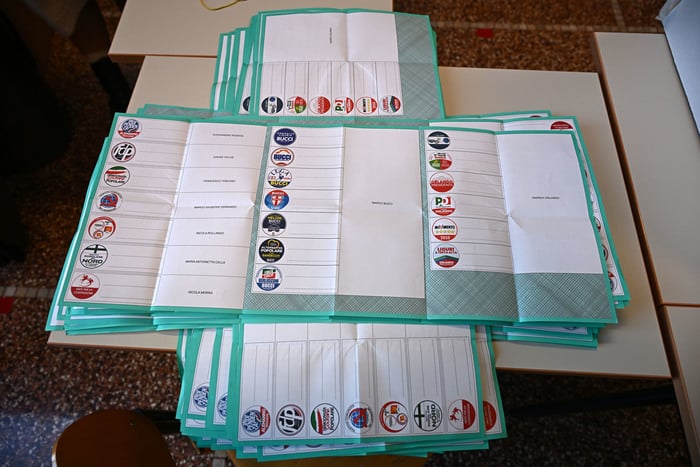 Key Liguria election turnout at 34.68% Sunday night