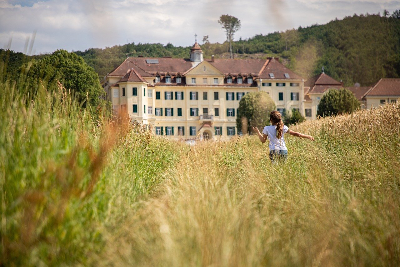 Experience royalty: The most magnificent castles in Hungary for your next getaway!