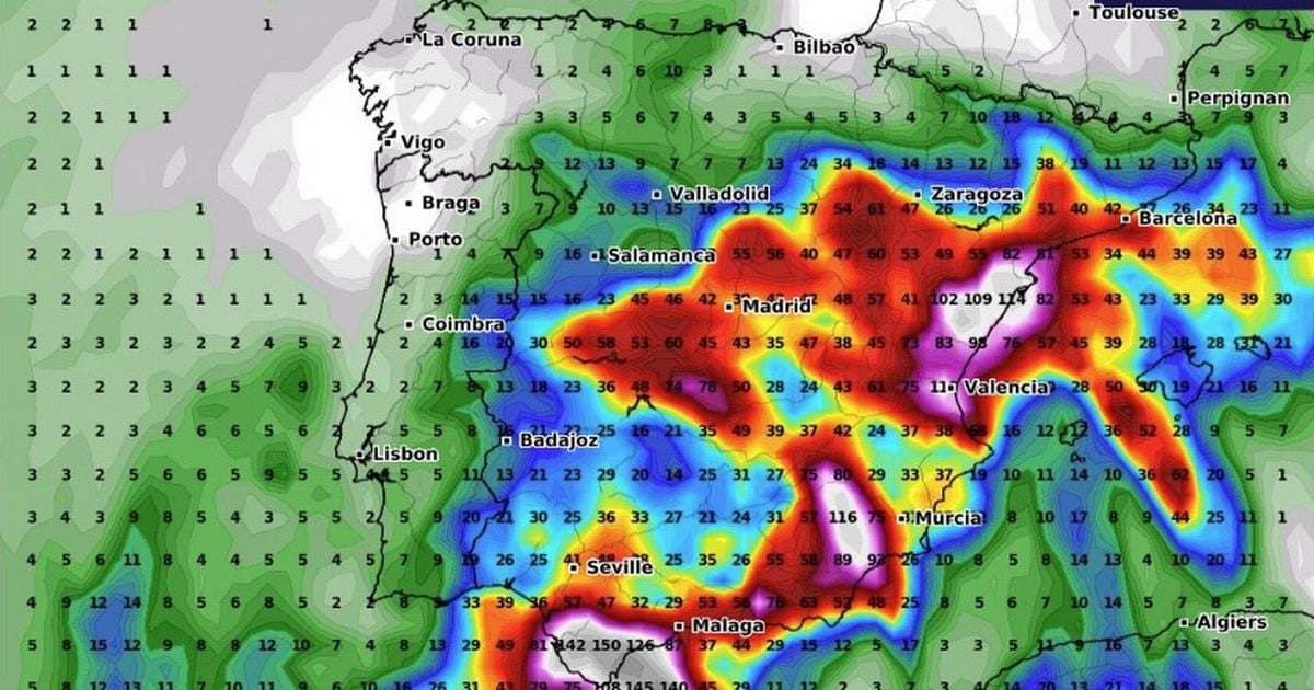 Devastating news for Irish tourists heading to Spain as rare weather alert issued 