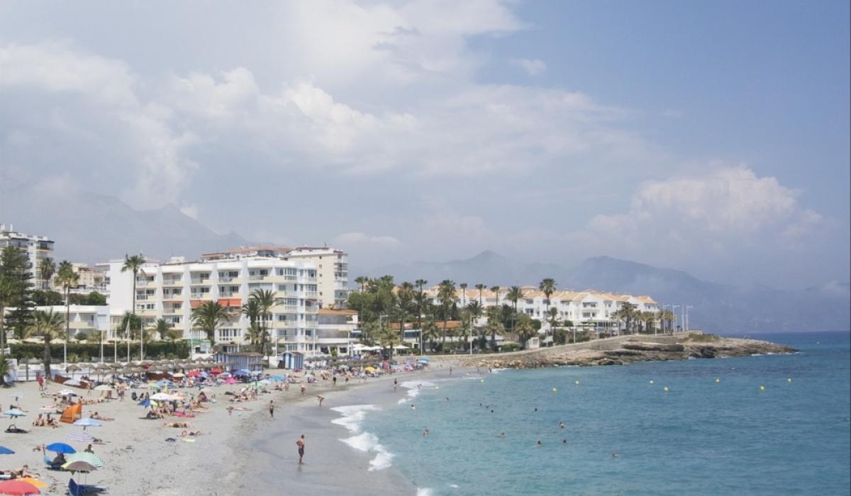 ALERT: Irish tourists off to Spain for mid-term hit with rare weather warning