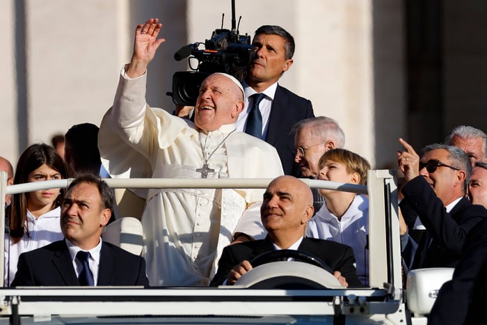 Pope says expense cuts, discipline necessary