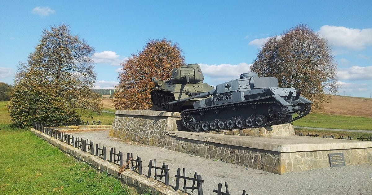 Over 600 Czechoslovak soldiers killed in the battle of Dukla have no memorial