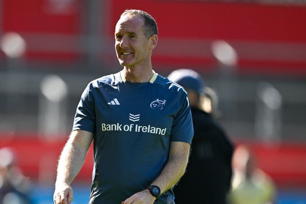 Interim Munster head coach Ian Costello rules himself out of running for full-time job at province