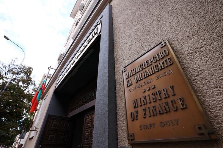 Finance Ministry Reports Budget Deficit of BGN 2.829 Bln as of End-September