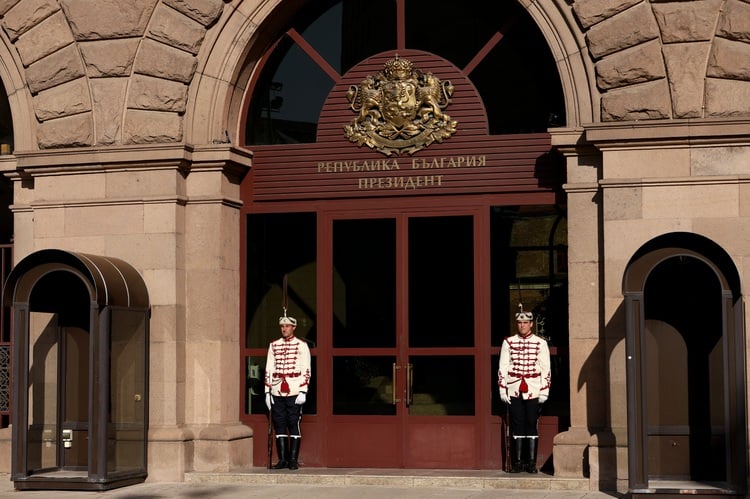 President Radev Signs Decree Appointing Members of Constitutional Court from Presidential Quota