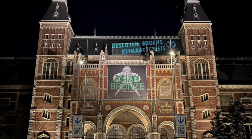 Extinction Rebellion holds climate action at closed Rijksmuseum during Museum Night