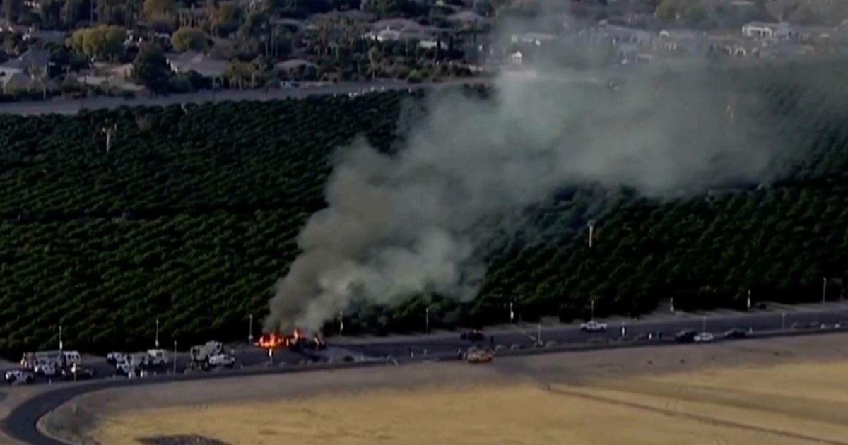 Five dead after plane crashes into car outside Arizona airport moments after taking off