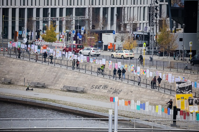 Berlin marks 35 years since the fall of the Berlin Wall