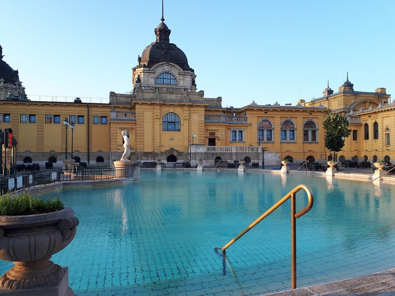 Baths in Budapest: A journey through lesser-known histories