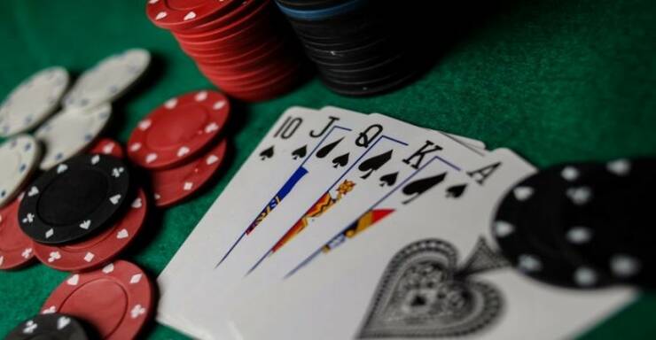 How To Manage Tilt: Techniques For Staying Focused At The Poker Table