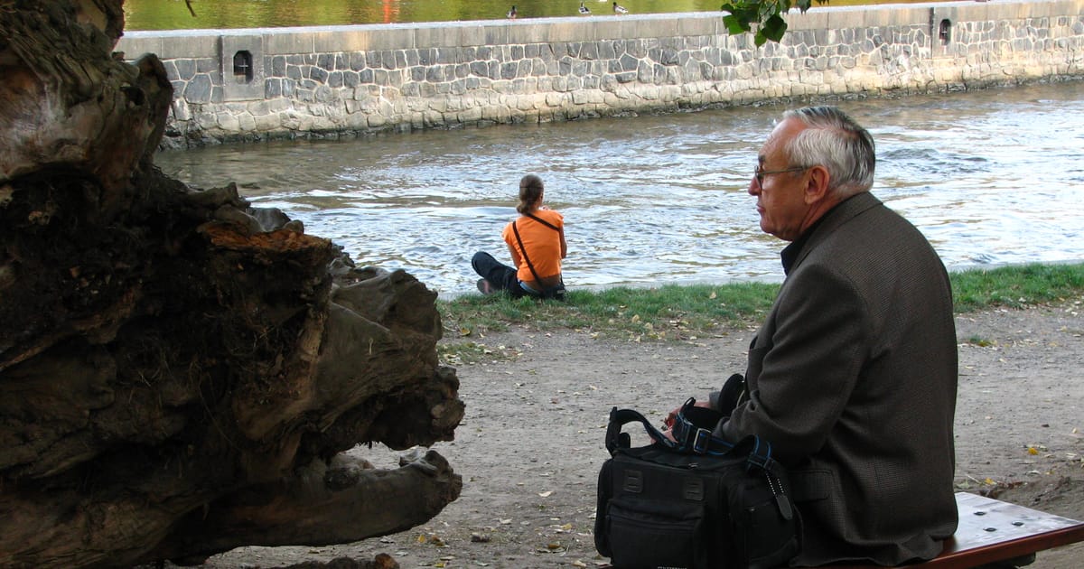 Czechia increases pensions for people who fought against the Communist regime