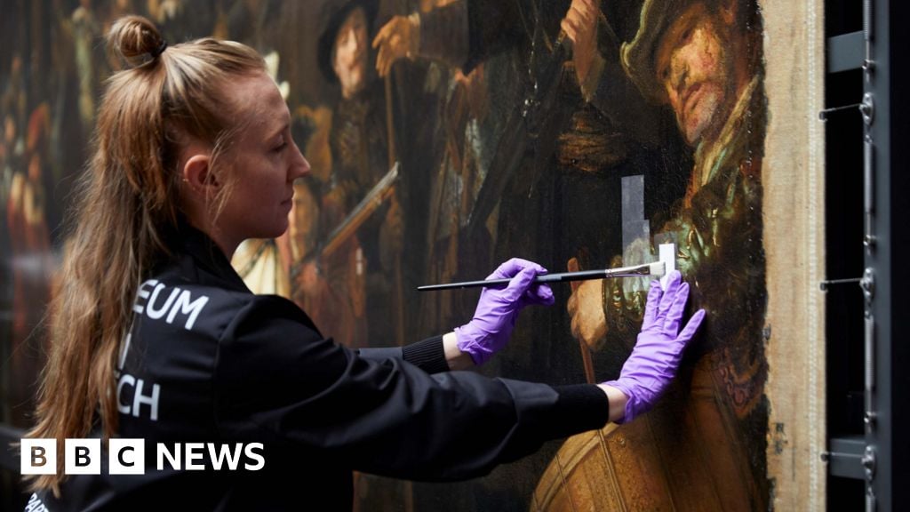 Rembrandt's Night Watch: Major restoration begins