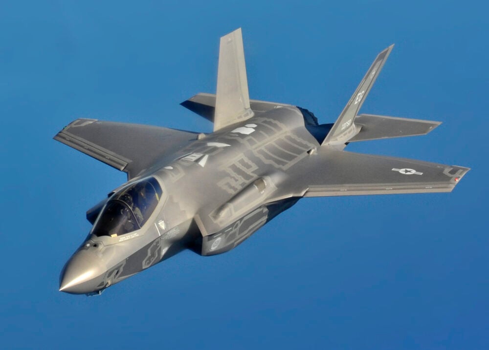 Senate Approves Bill to Buy 32 F-35 Fighter Jets from the U.S.