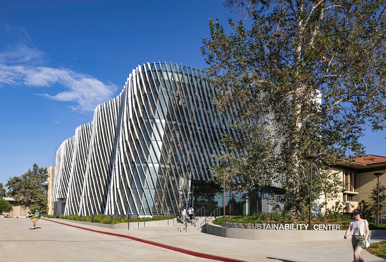 Caltech's new Resnick Sustainability Center gets scientific from the outside in