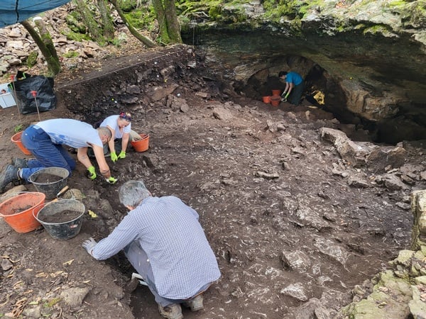 4,000-Year-Old Copper Dagger Discovered in Italy