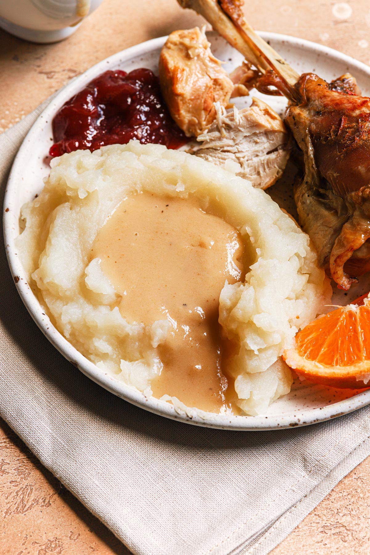 Make-Ahead Turkey Gravy