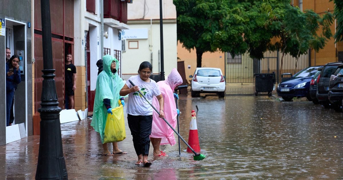 Thousands evacuated from homes as torrential rain and flooding returns to southern Spain