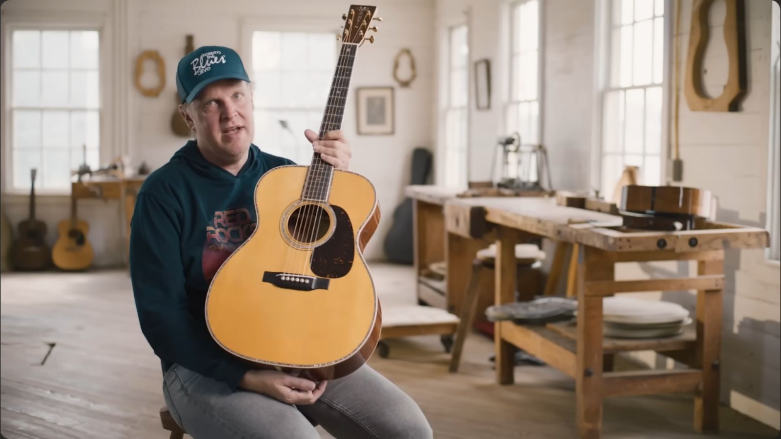 Martin Recreates 1941 000-45 Acoustic Owned By Joe Bonamassa, The Price Is $19,999