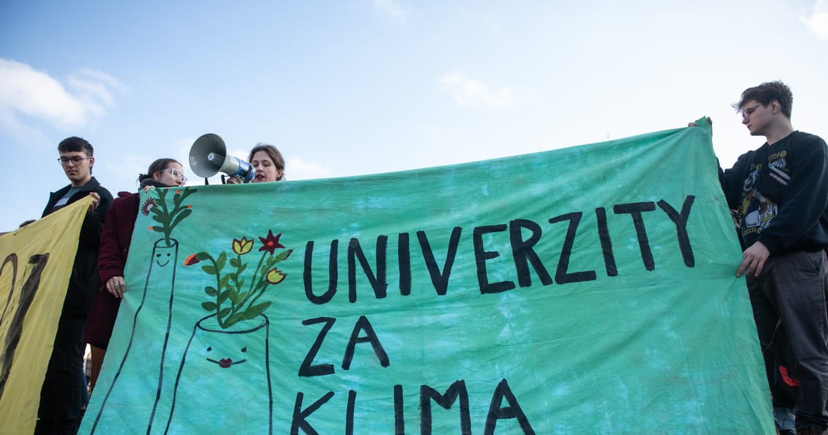  University climate strikes begin in Prague, Brno, and Olomouc