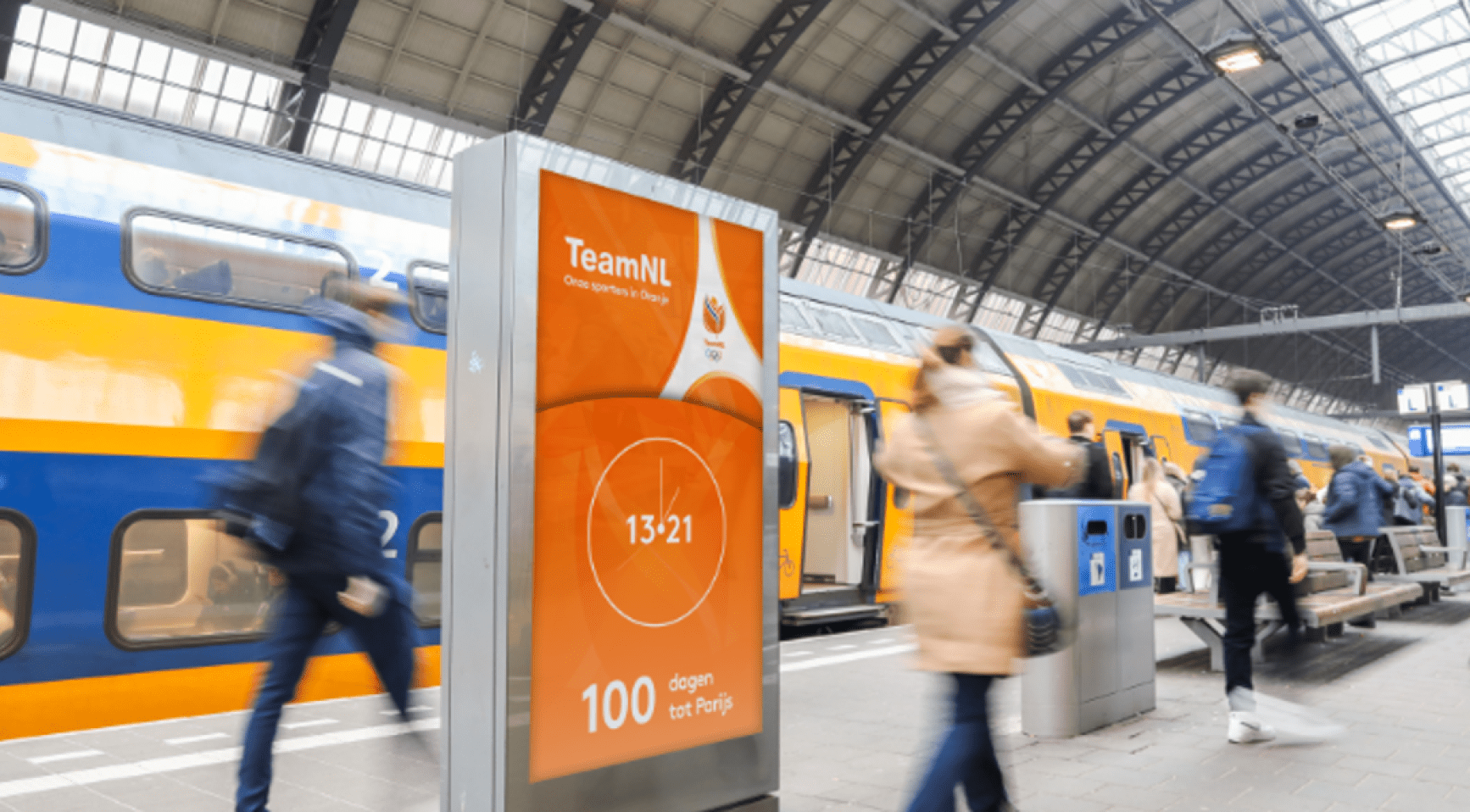 Fewer trains to and from Schiphol Airport due to rail works and strikes