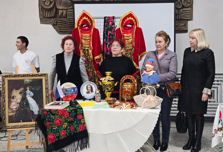 Folk Meeting in Dobrich Brings Together Six Communities on International Day for Tolerance