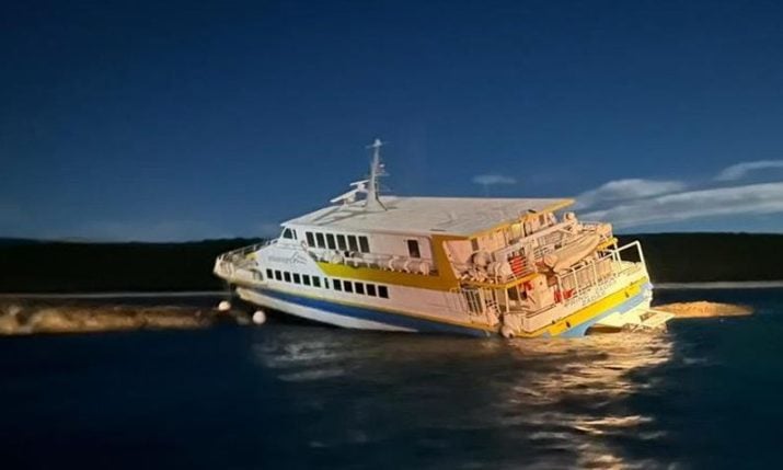 VIDEO: Catamaran sinks off Croatian island, passengers evacuated