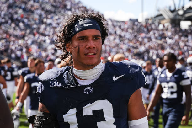 Penn State LB Tony Rojas Opens up About Mother's Tragic Medical Condition & How it Impacted His Football Career