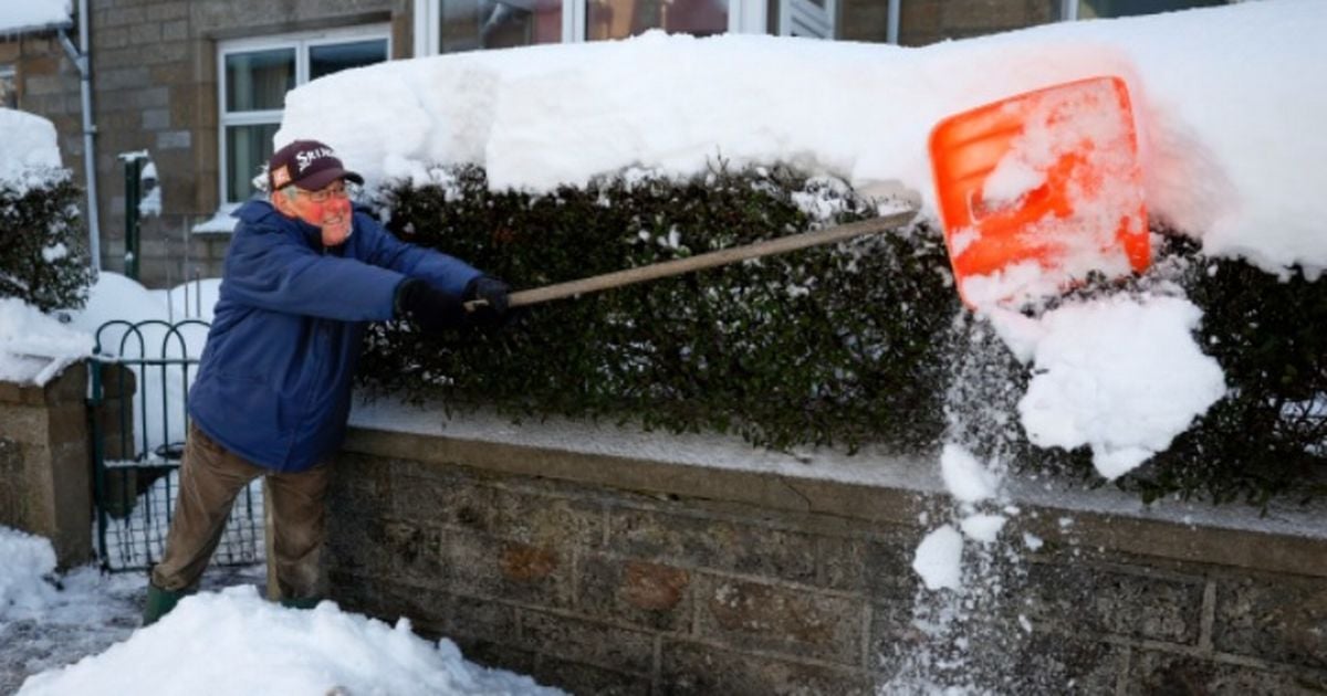 UK set to be pummelled by 9 inches of snow and be 'colder than Norway'