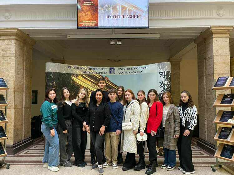 Students from Taraclia Region Complete Linguistic Practice at Ruse University