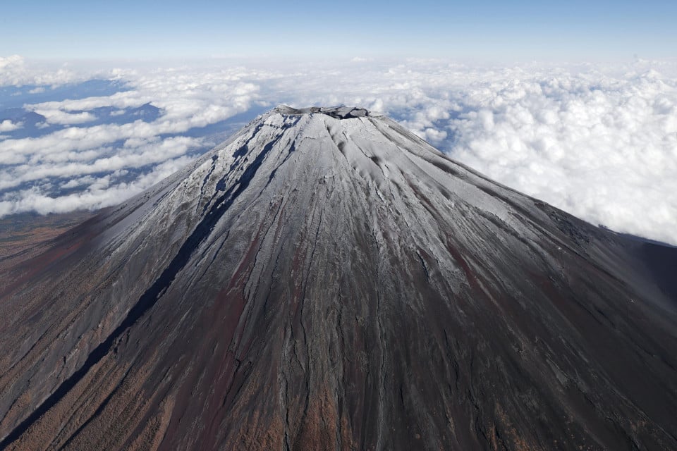 Mt. Fuji tram idea derailed by environmental concerns