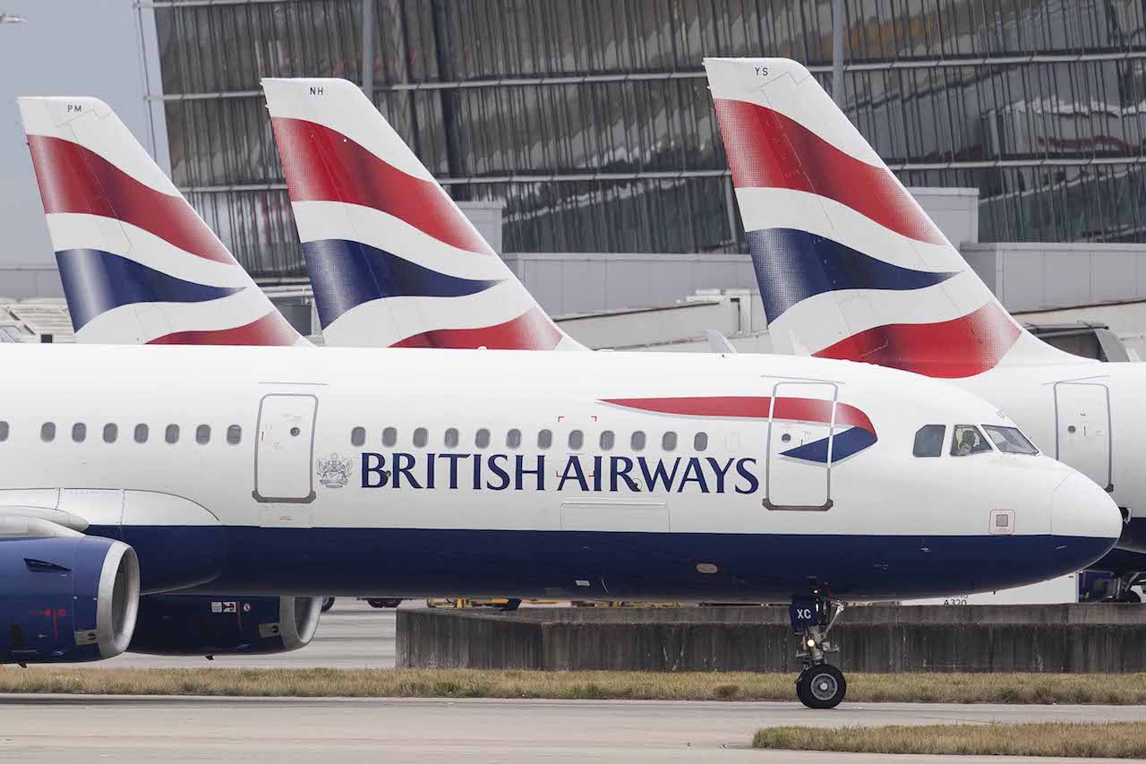 Flight chaos as British Airways grounds flights across Europe after suffering major IT outage