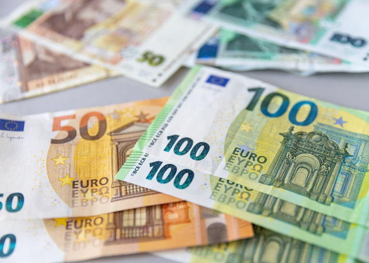 61% of Bulgarians View Euro as Stable Currency, 26% Disagree - Trend Survey